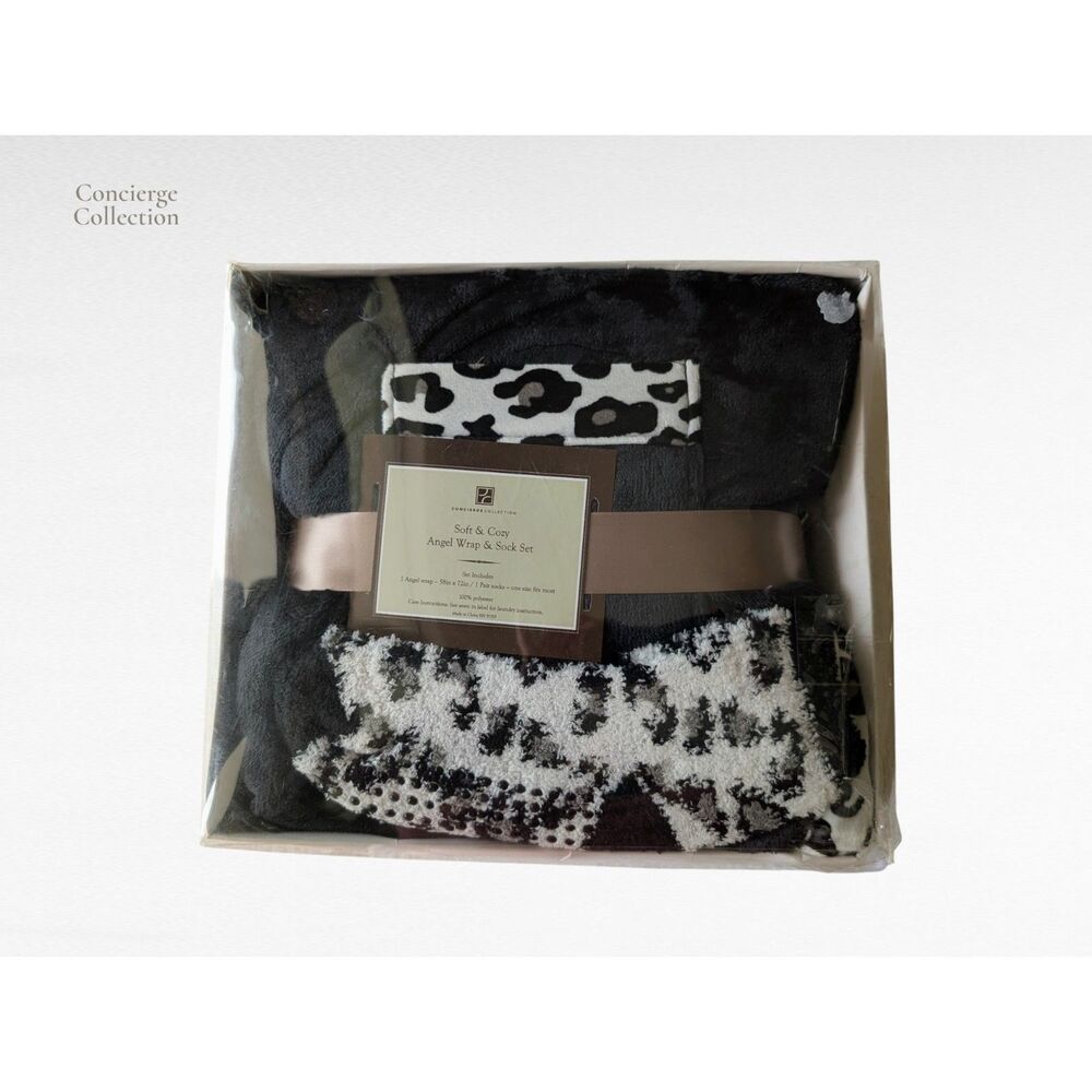 Concierge Collection Soft&Cozy Angel Wrap & Sock Set